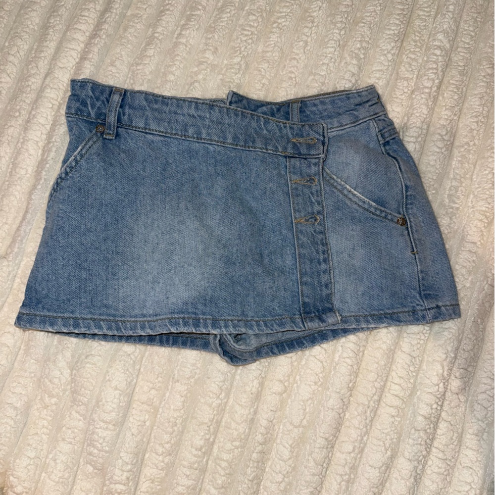Free People Light Wash Denim Mini Skort